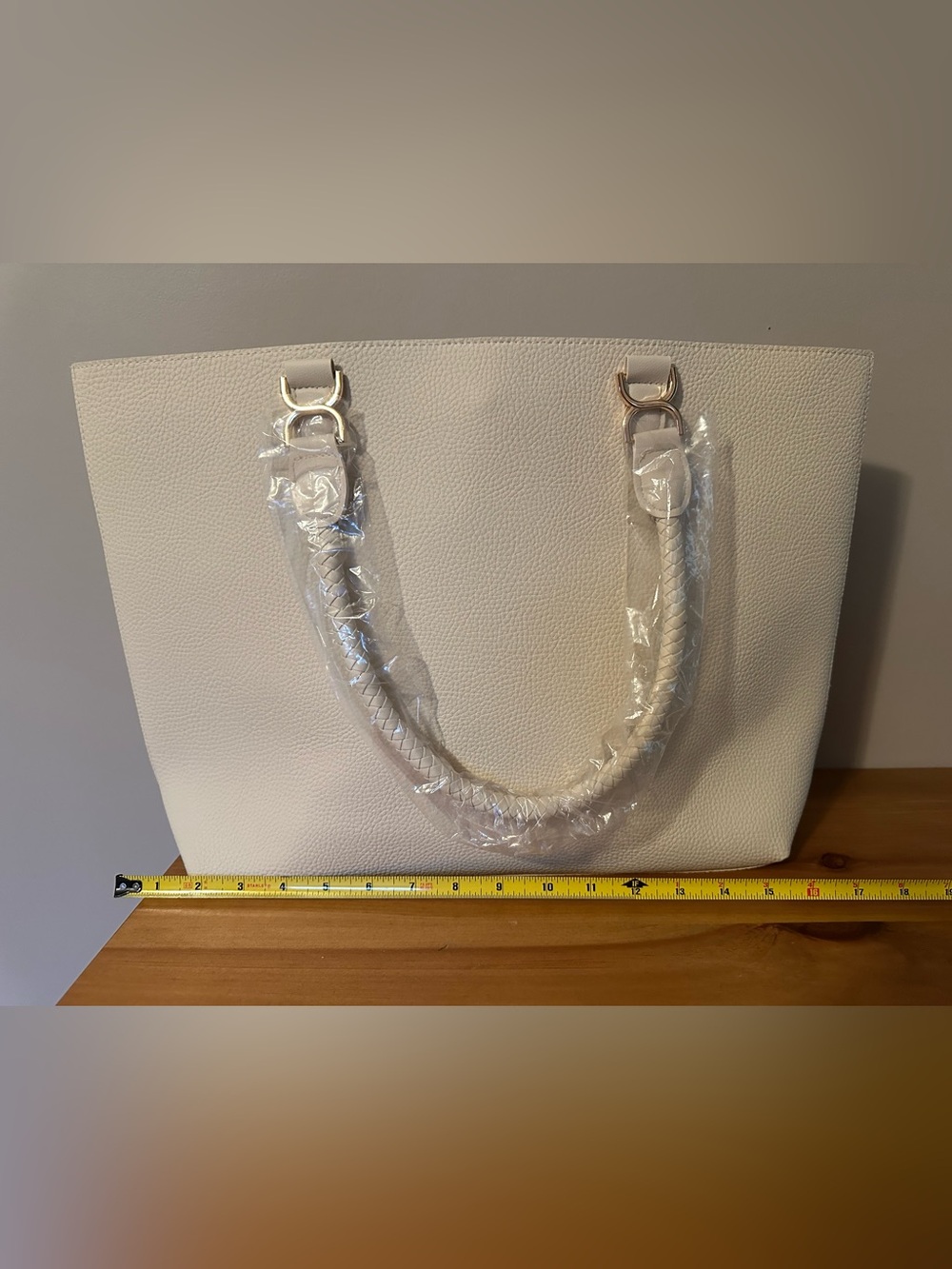 Classic Cream Tote Bag - Picture 5 of 11